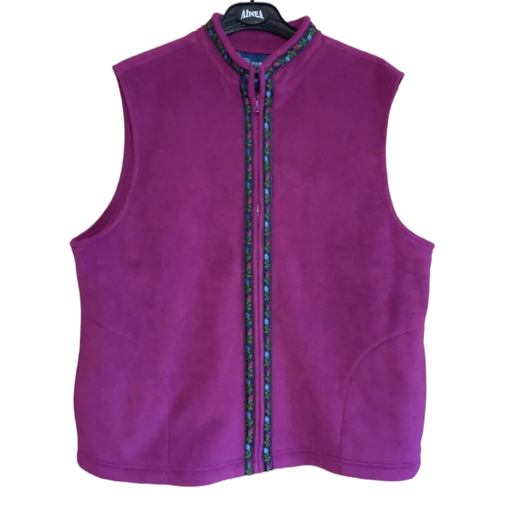 Susan graver purple fleece vest